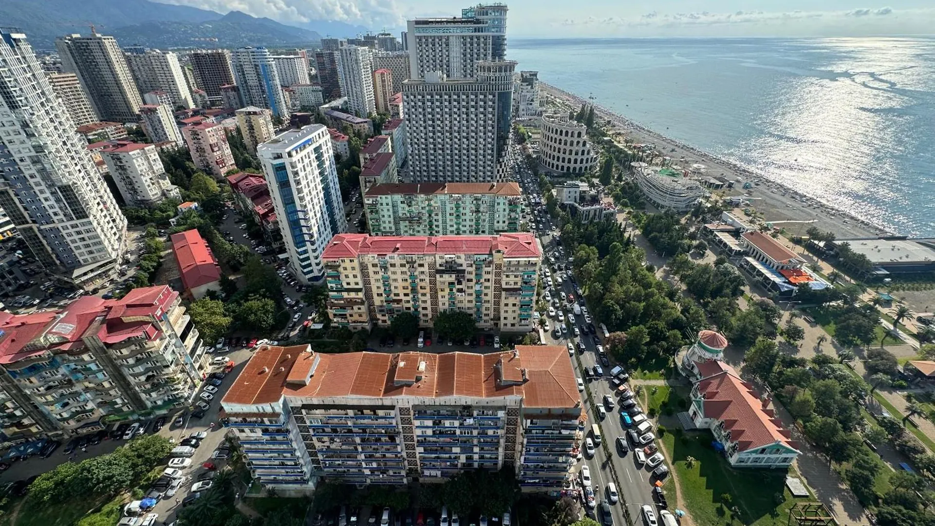 Orbi City Batumi 0*,
